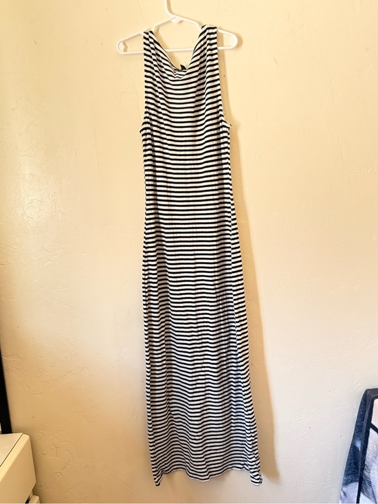 H&M Dresses & Skirts - H&M Black and White Striped Maxi Dress